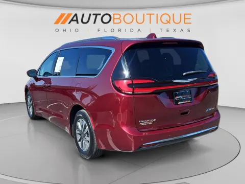 Another view of 2021 Chrysler Pacifica Hybrid Touring L for sale in Columbus, OH at Auto Boutique Ohio