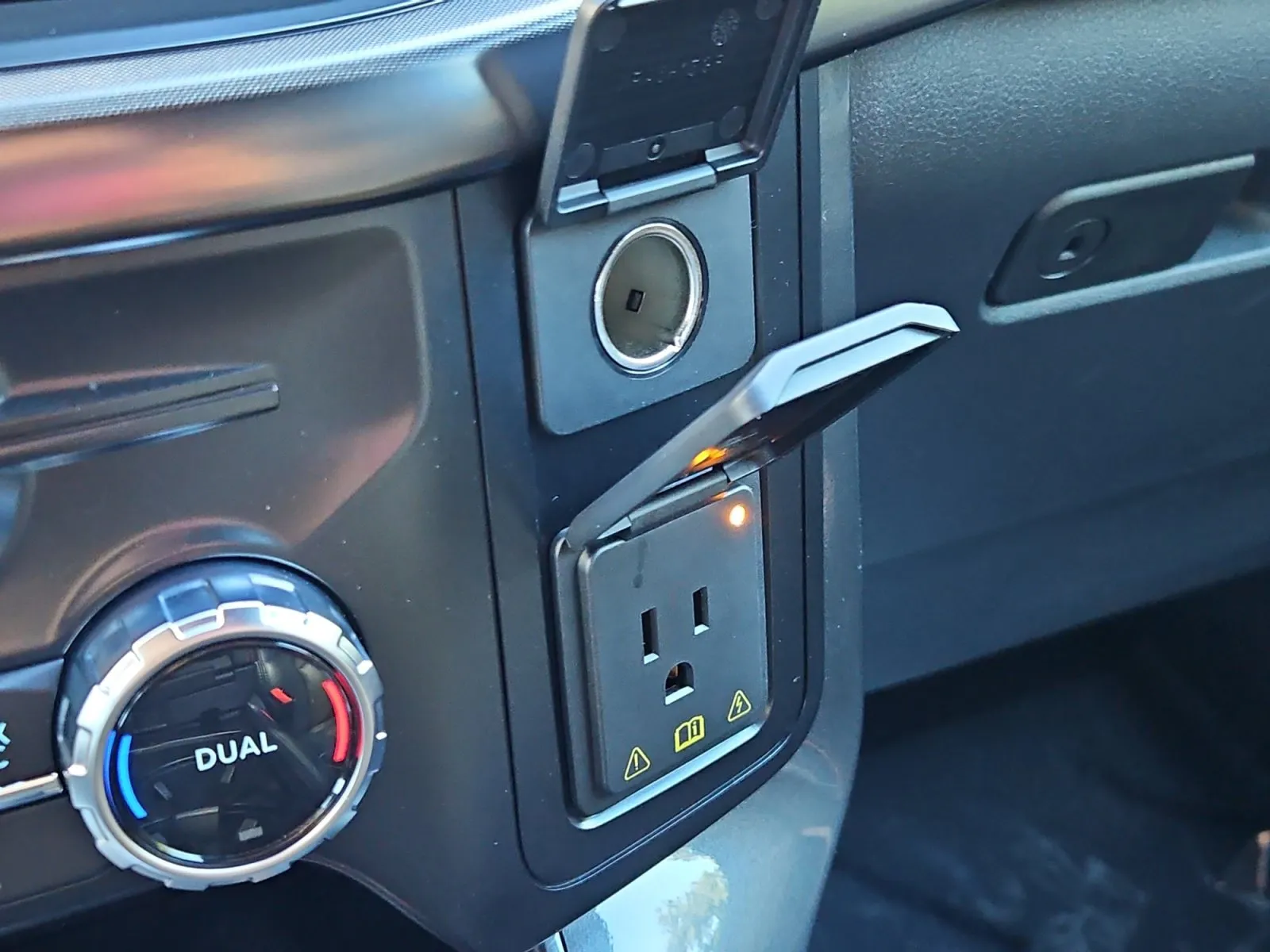 Ford F-150 photo 27
