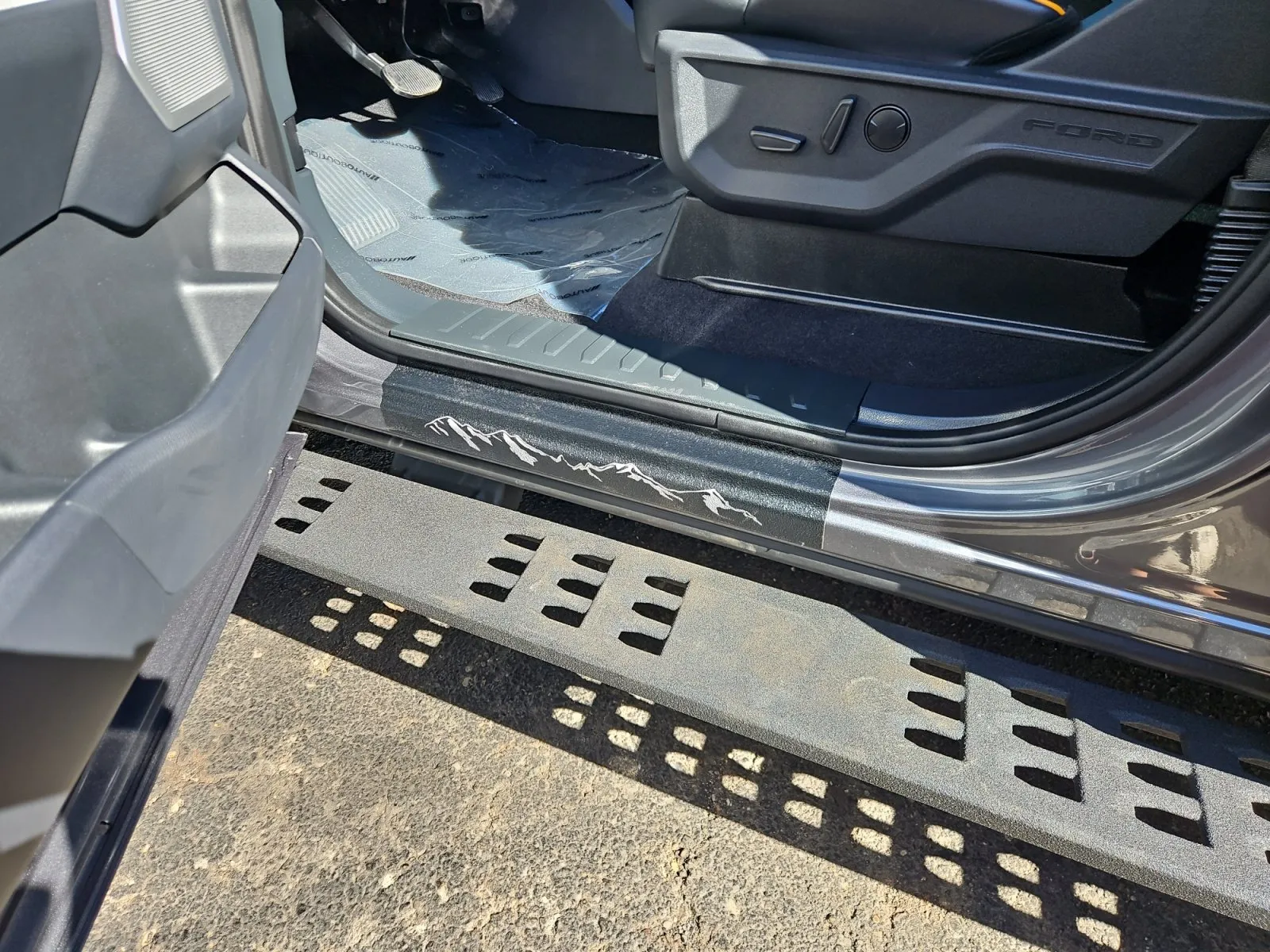 Ford F-150 photo 17