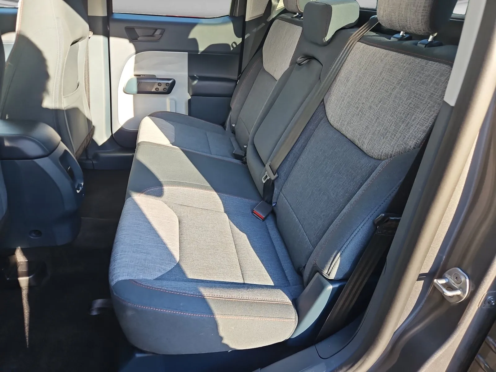 Ford Maverick photo 14