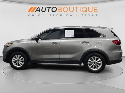 Photos of 2019 Kia Sorento LX for sale in Columbus, OH at Auto Boutique Ohio