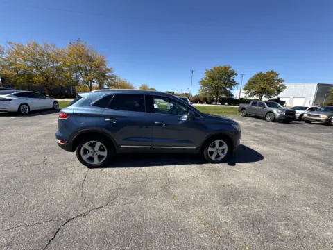 More photos of 2018 Lincoln MKC Premiere at Auto Boutique Ohio, OH