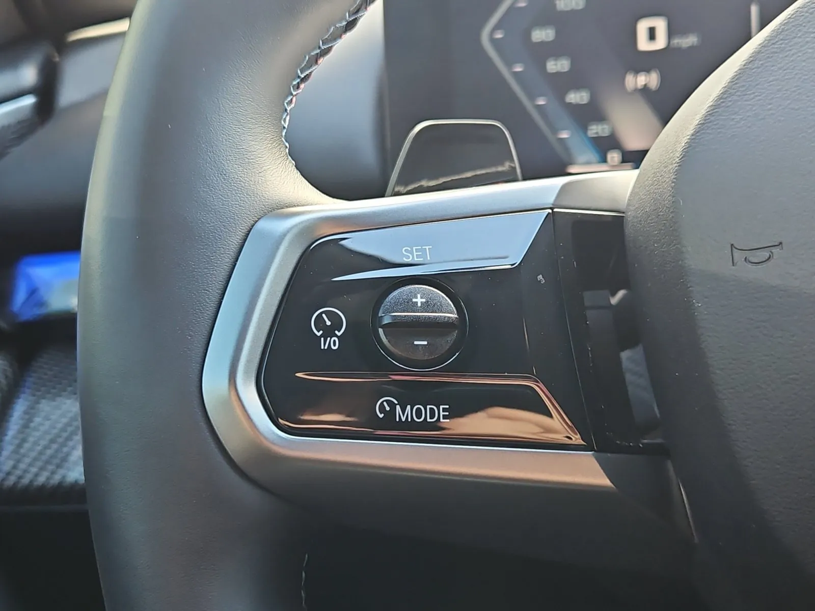 BMW i5 photo 27