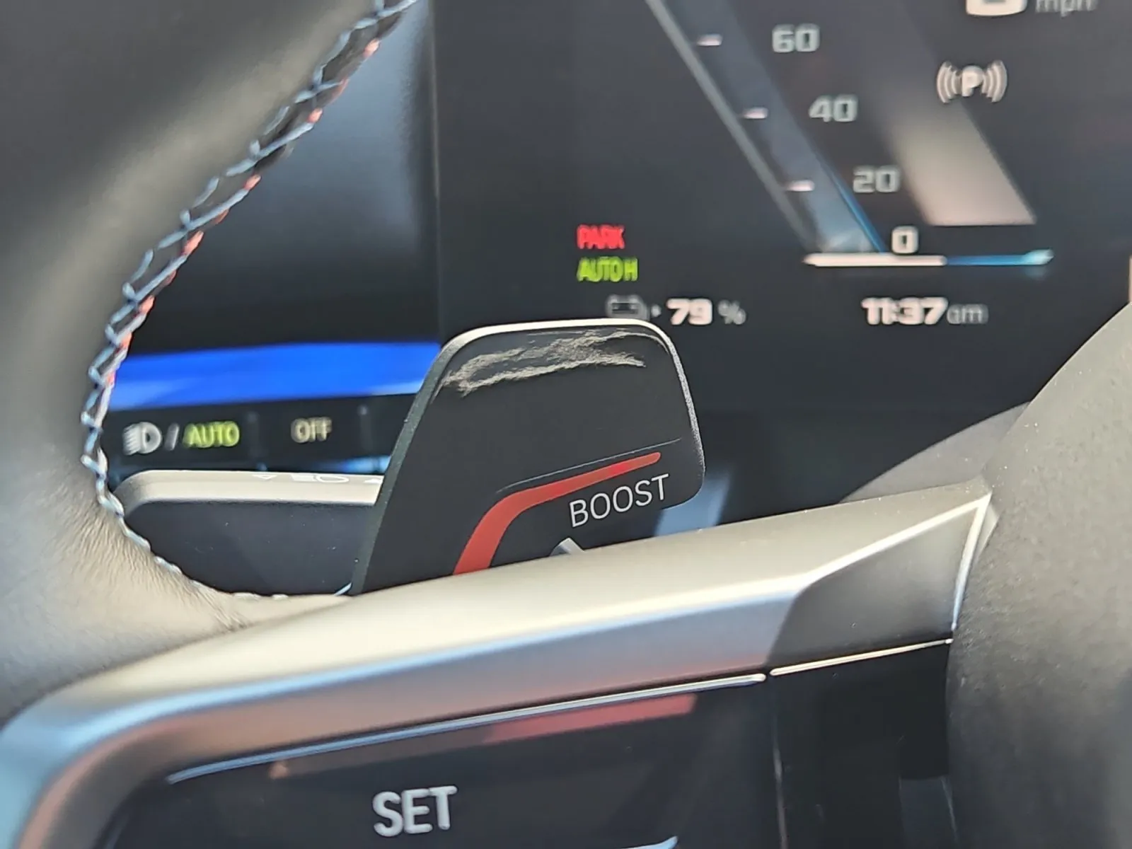 BMW i5 photo 28
