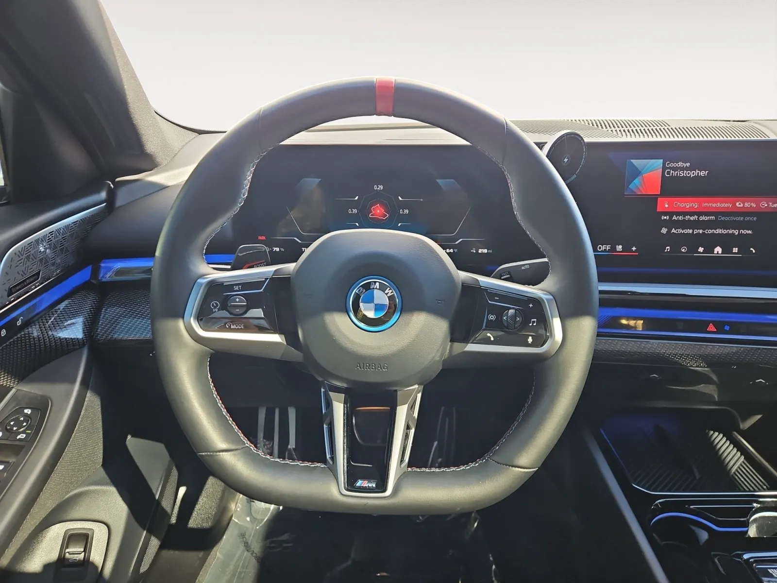 BMW i5 photo 12