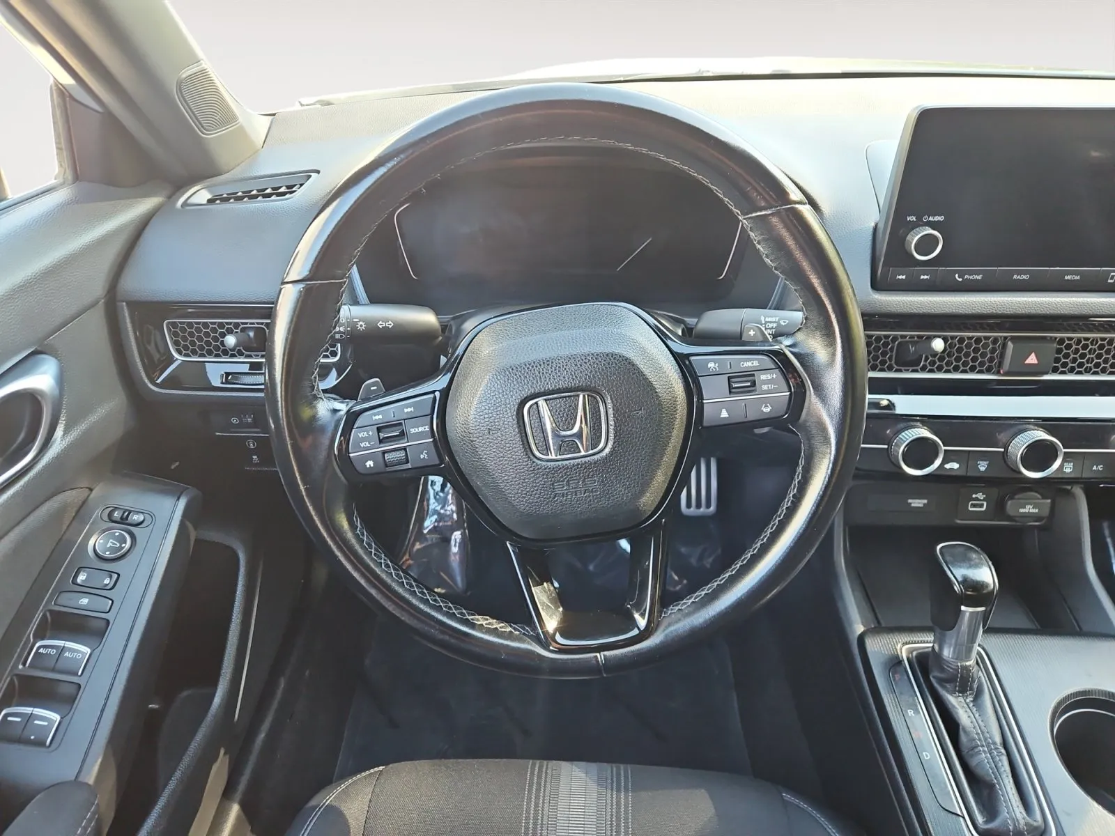 Honda Civic photo 12