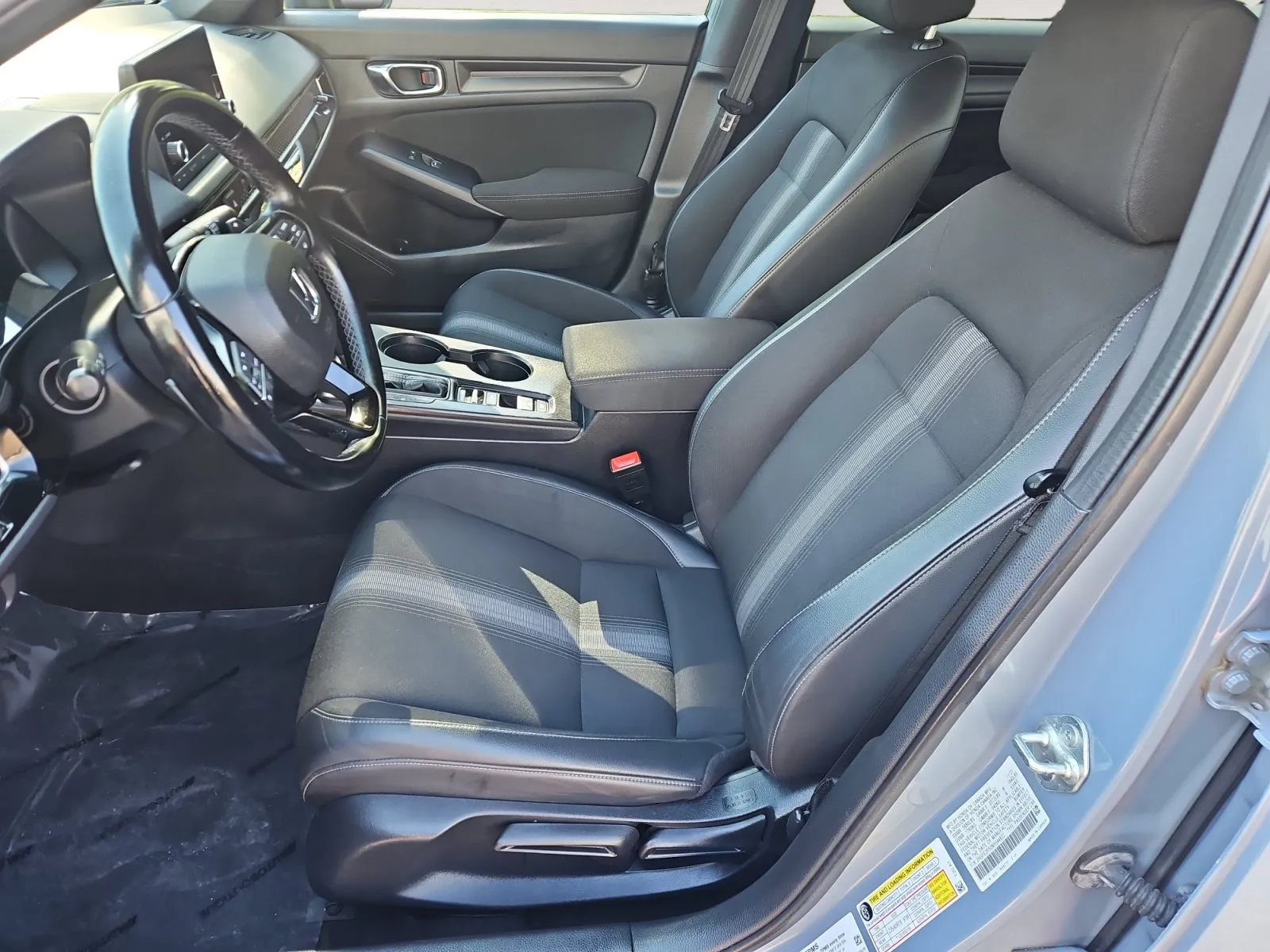 Honda Civic photo 9