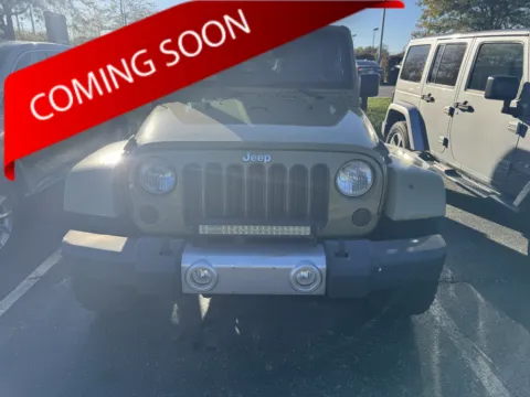 Green 2013 Jeep Wrangler Unlimited Sahara for sale in Columbus, OH