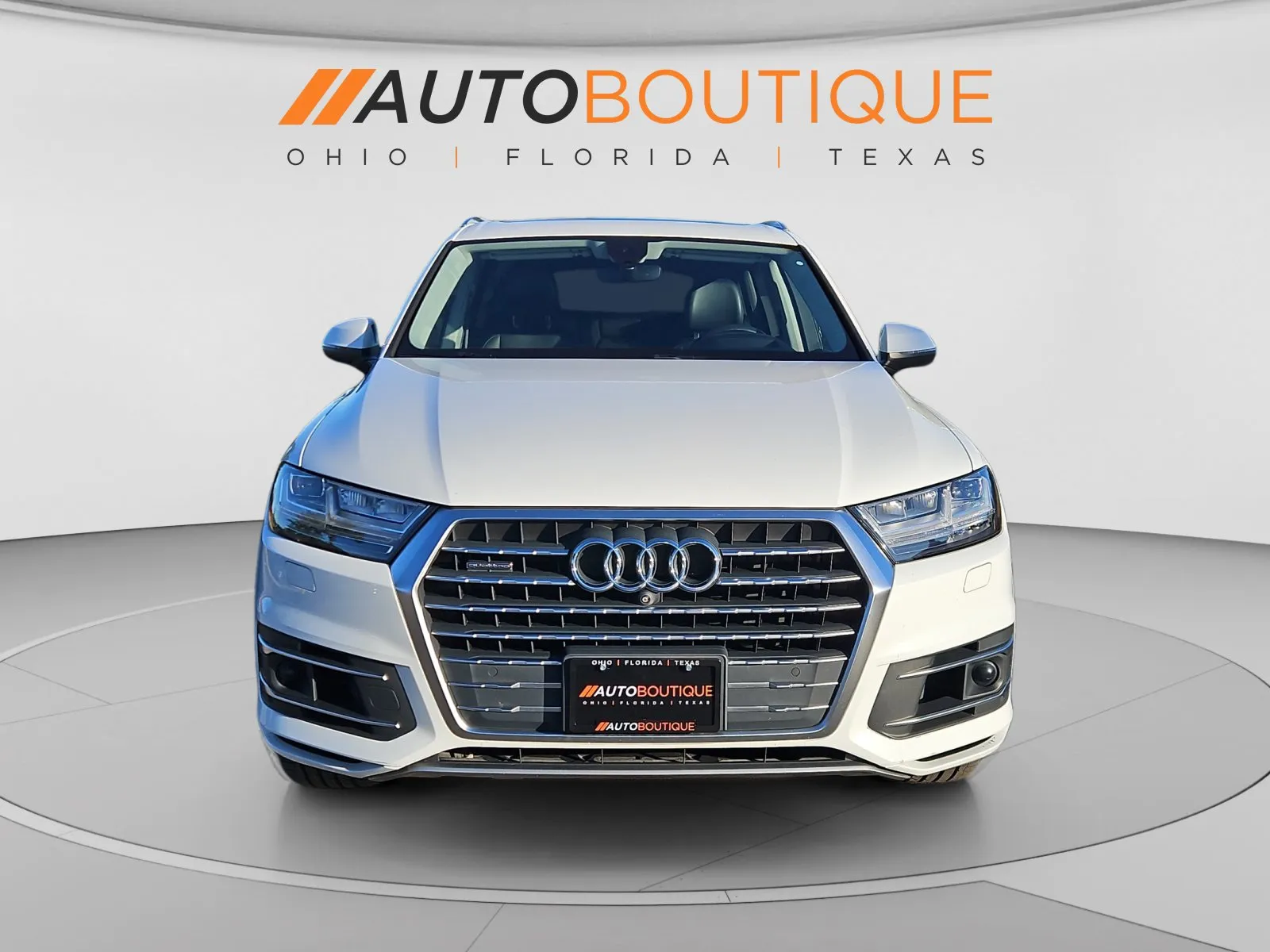 Audi Q7 photo 8