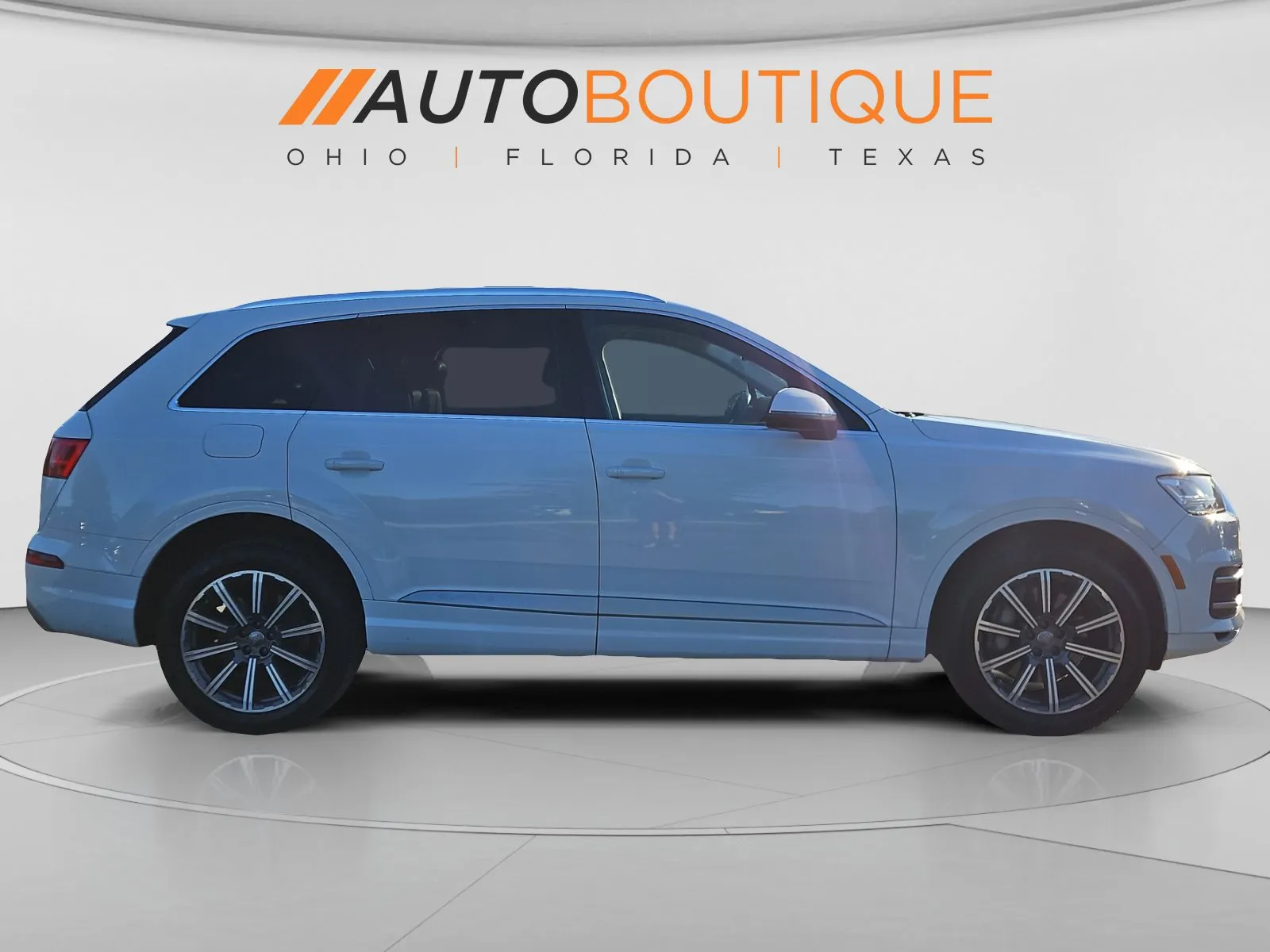 Audi Q7 photo 6