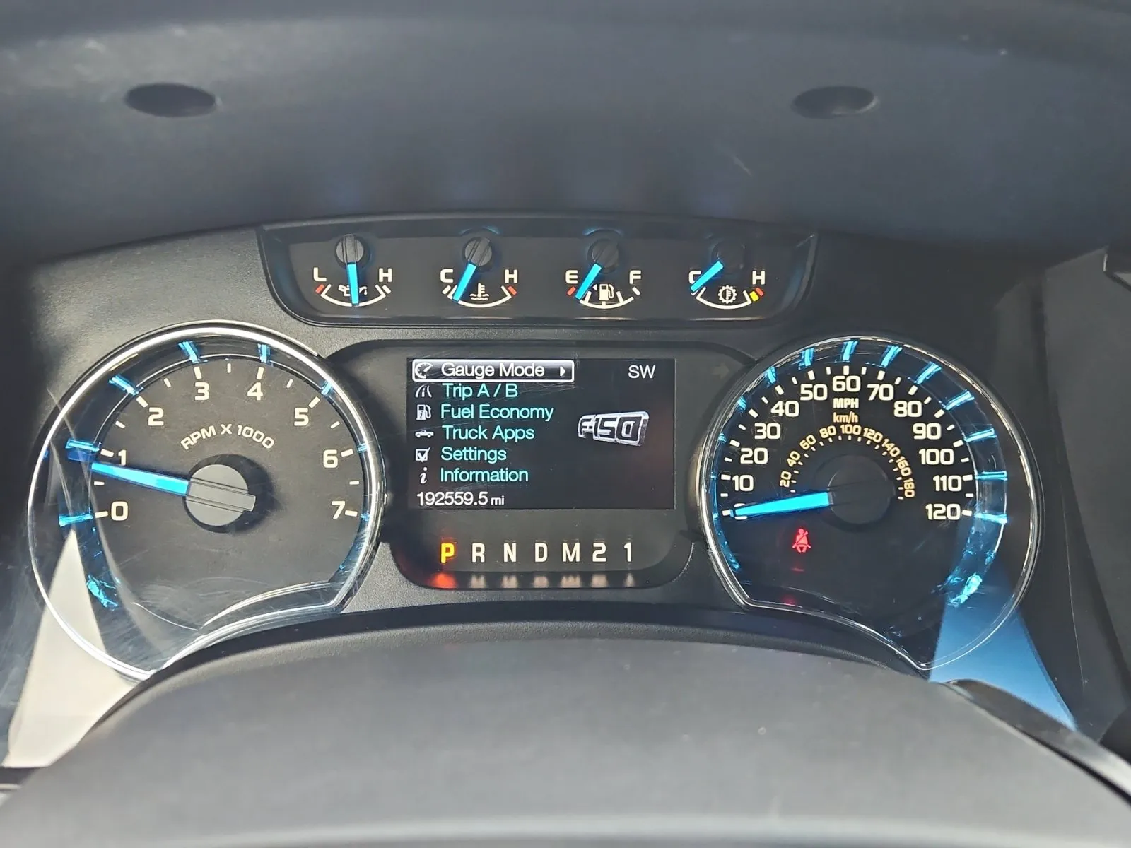 Ford F-150 photo 16
