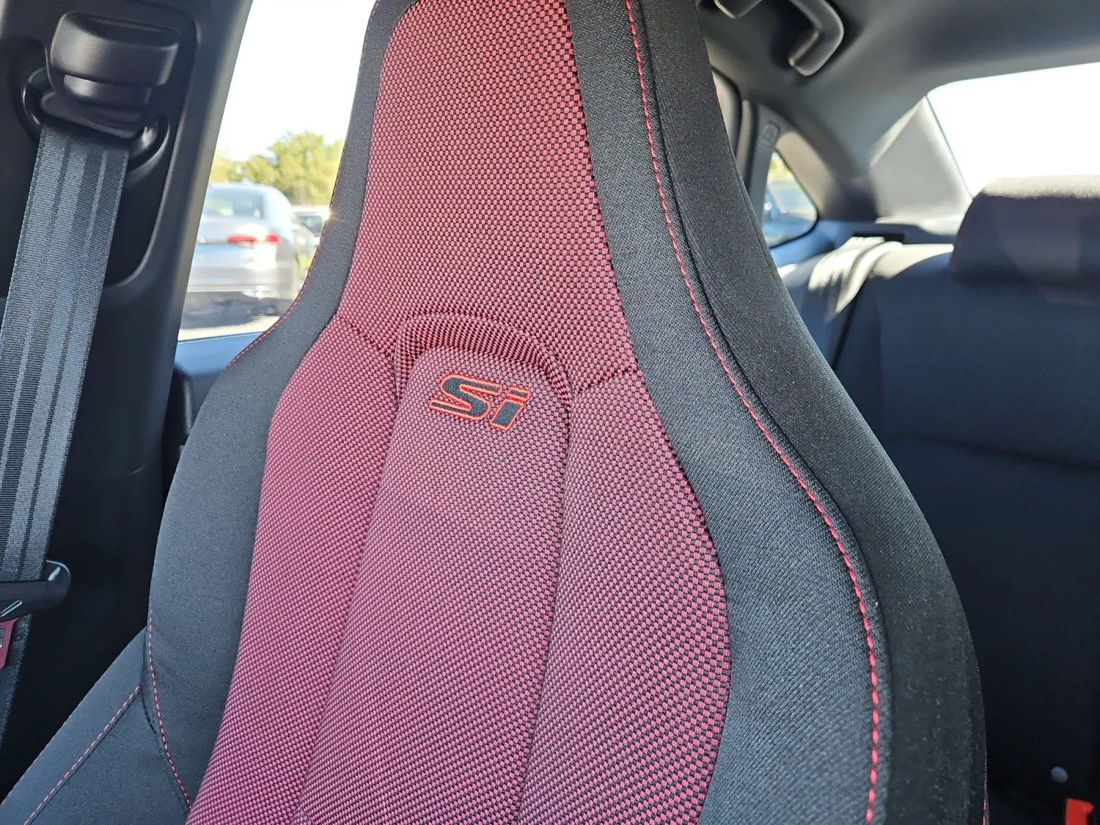 Honda Civic Si photo 27