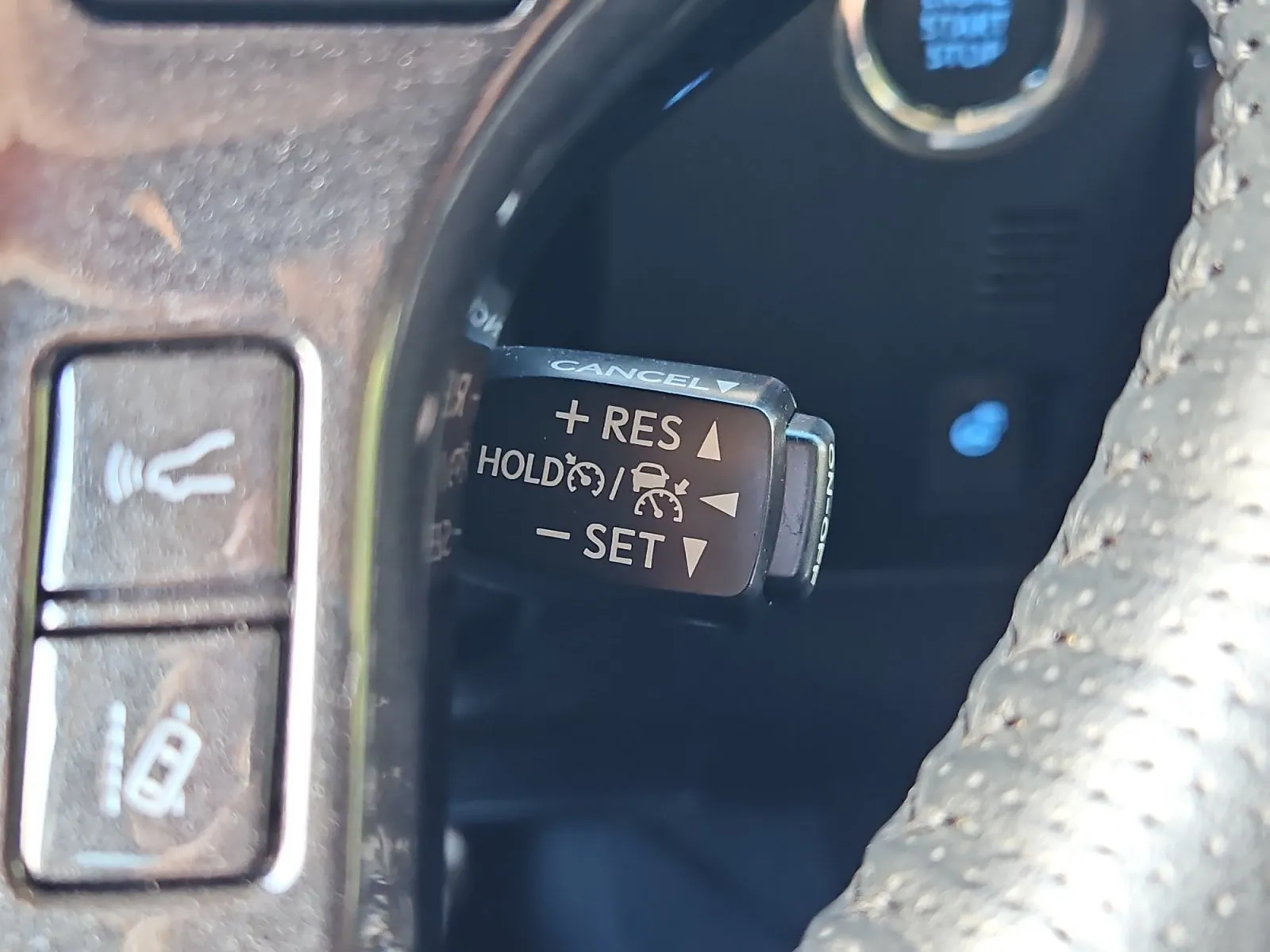 Toyota 4Runner photo 30