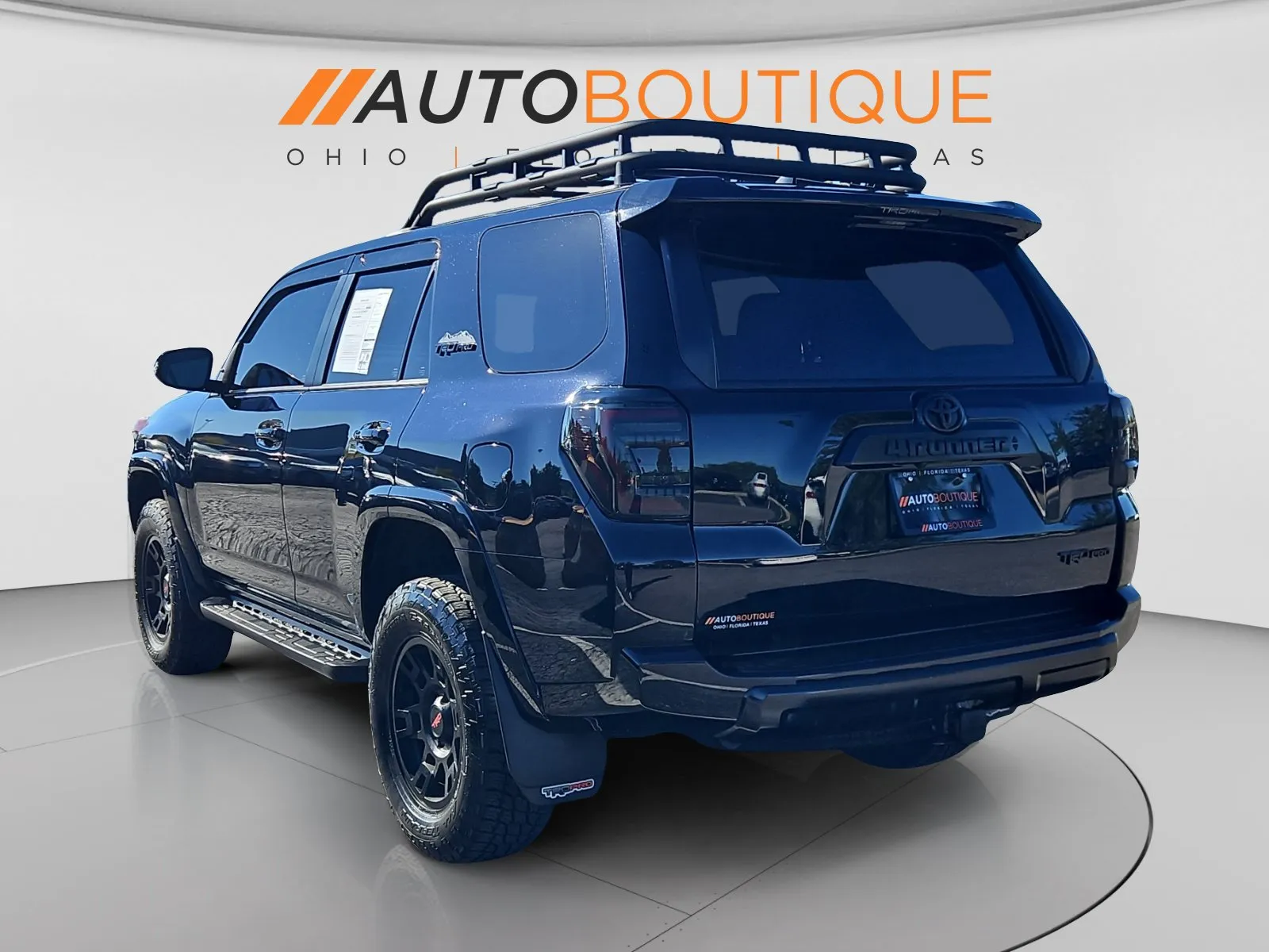 Toyota 4Runner photo 3