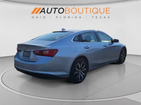 More photos of 2018 Chevrolet Malibu LT at Auto Boutique Ohio, OH