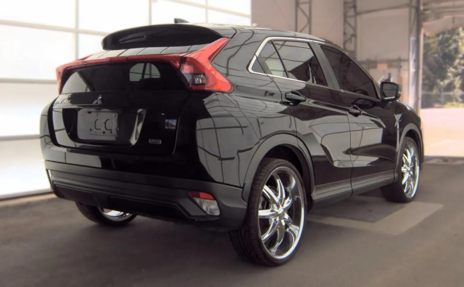 Mitsubishi Eclipse Cross photo 5