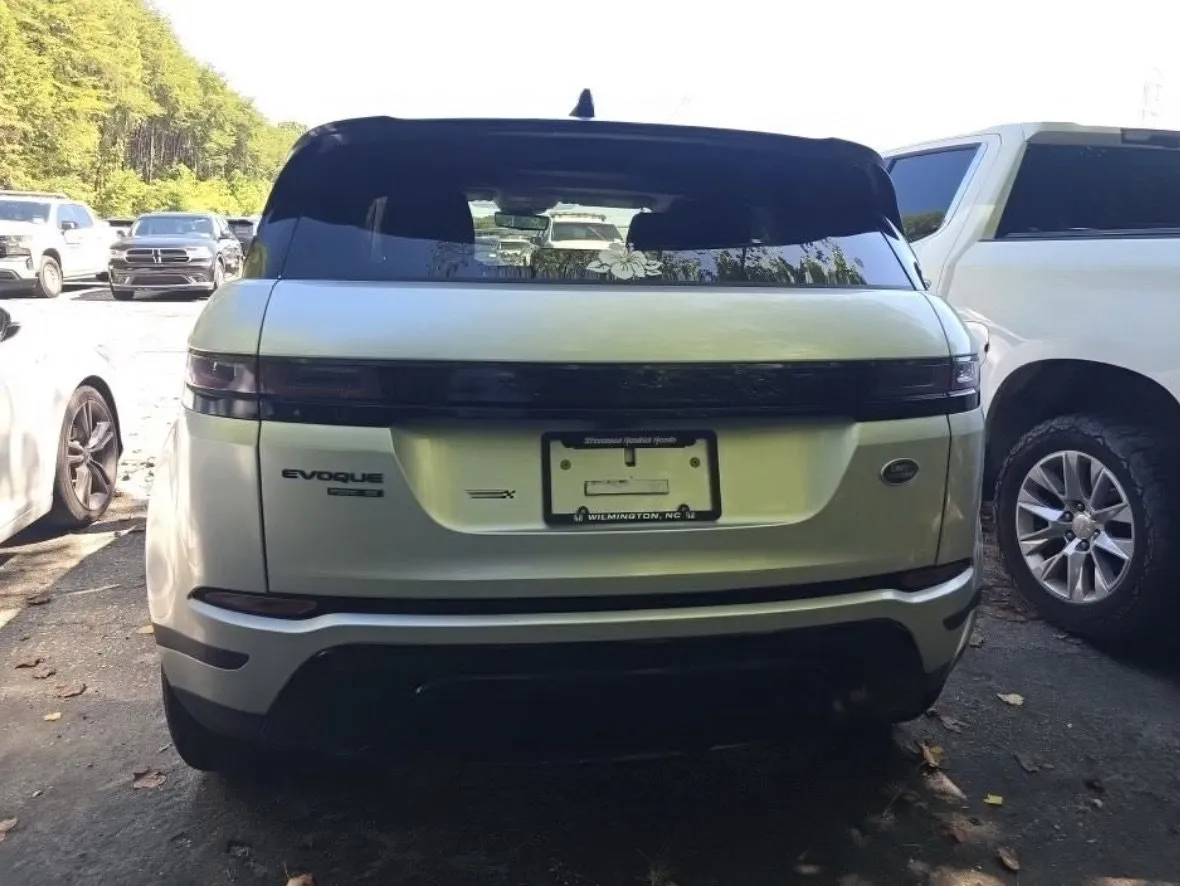 Land Rover Range Rover Evoque photo 5