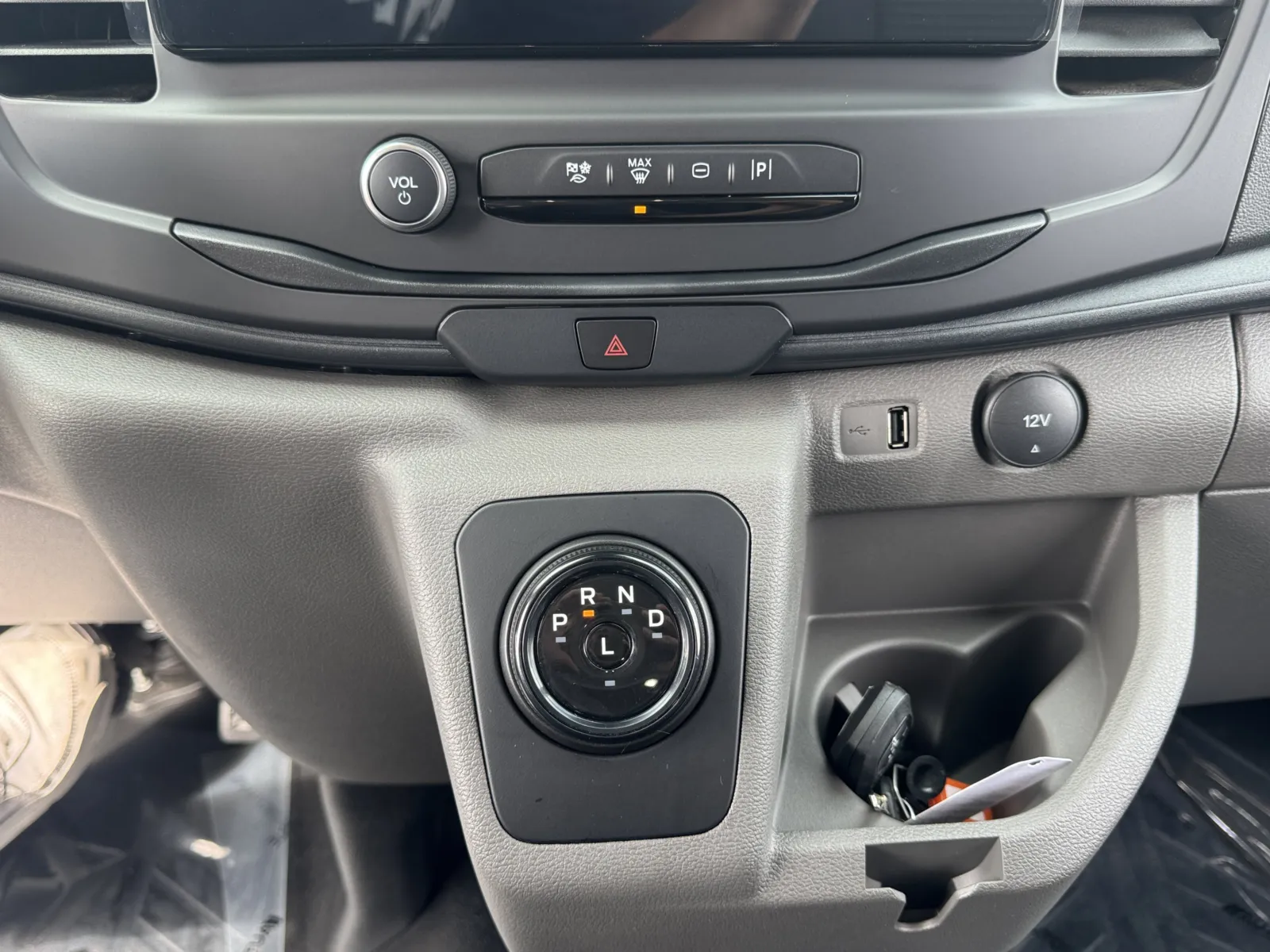 Ford E-Transit Cargo Van photo 14