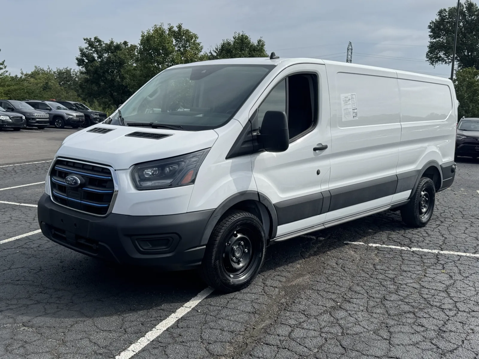 Ford E-Transit Cargo Van photo 5