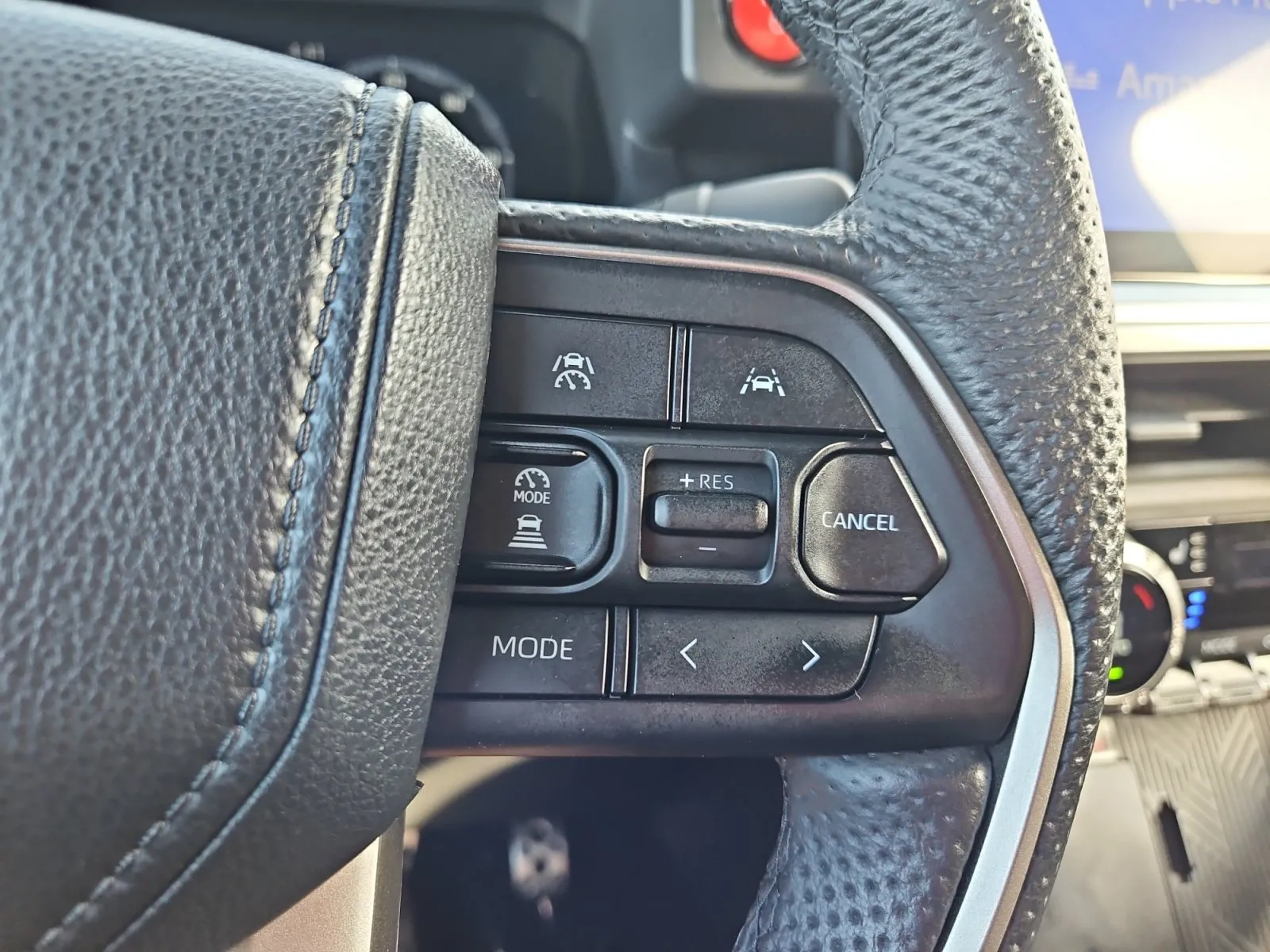 Toyota Tacoma photo 27