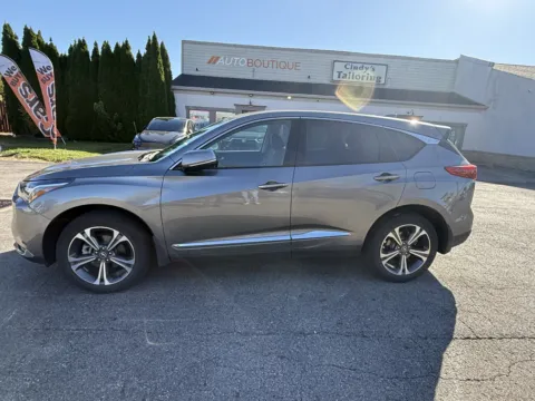 More photos of 2024 Acura RDX w/Advance Package at Auto Boutique Ohio, OH
