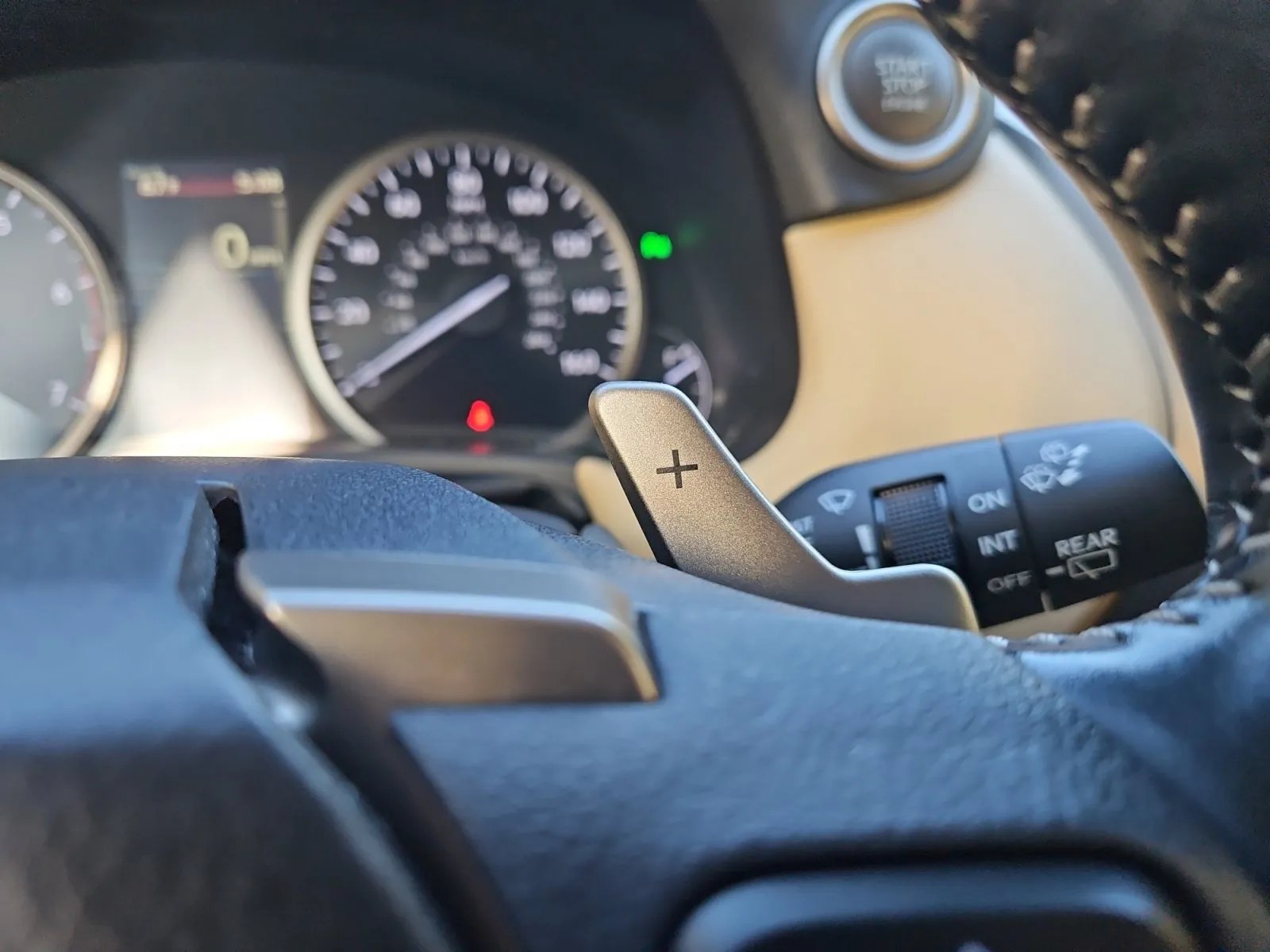 Lexus NX photo 28