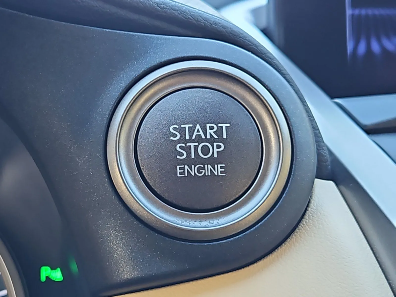 Lexus NX photo 22