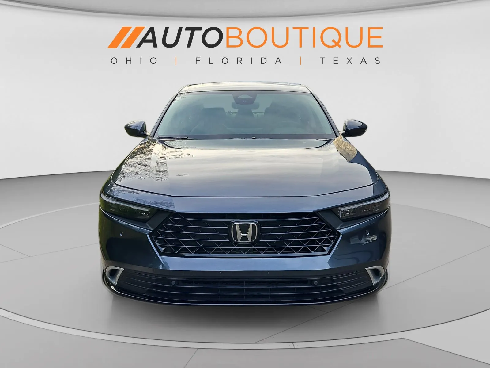 Honda Accord photo 9
