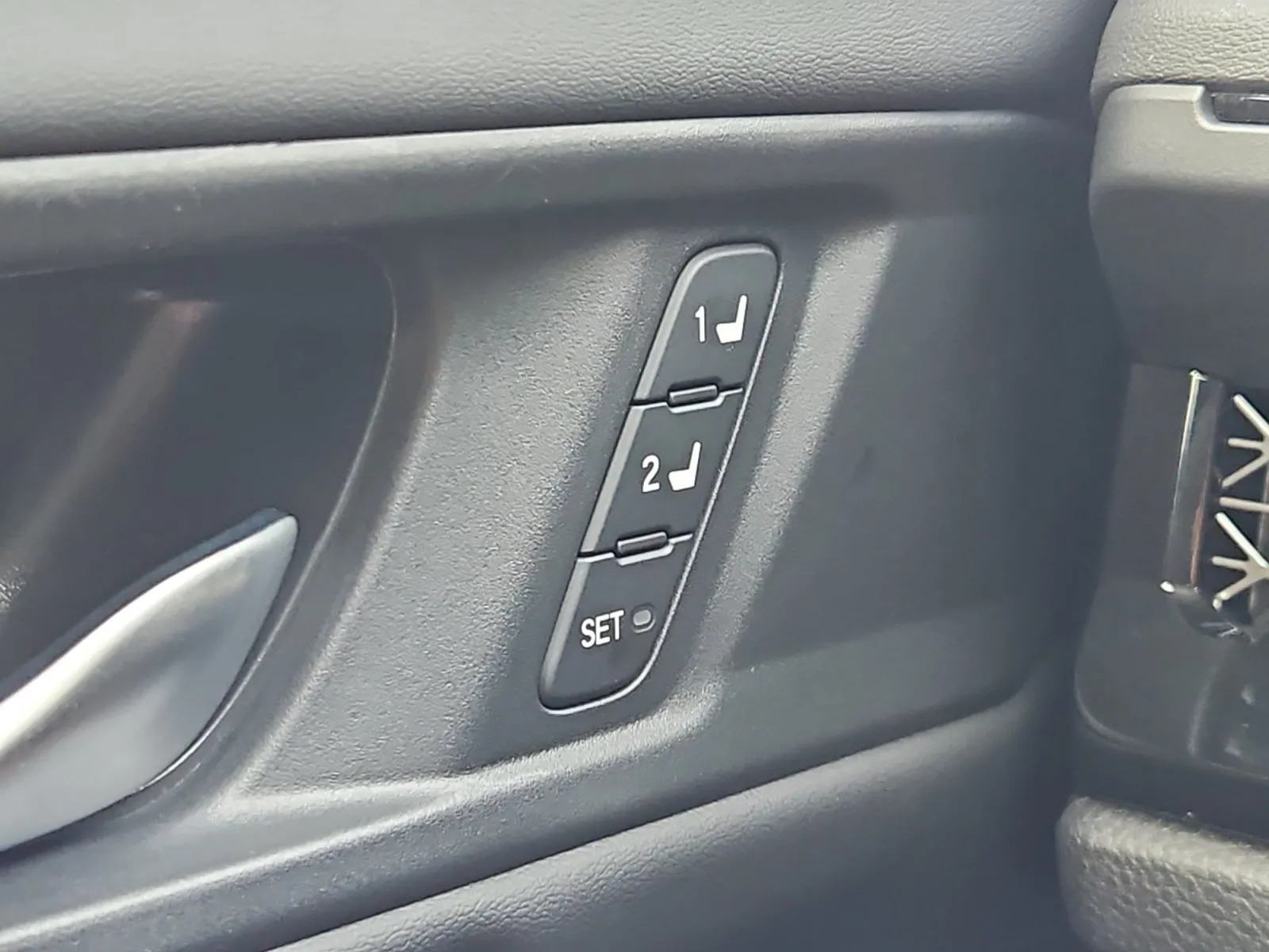 Honda Accord photo 17