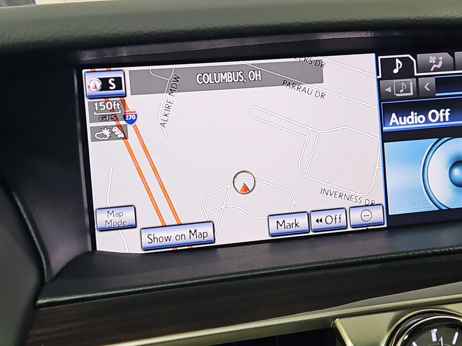 Lexus LS photo 21
