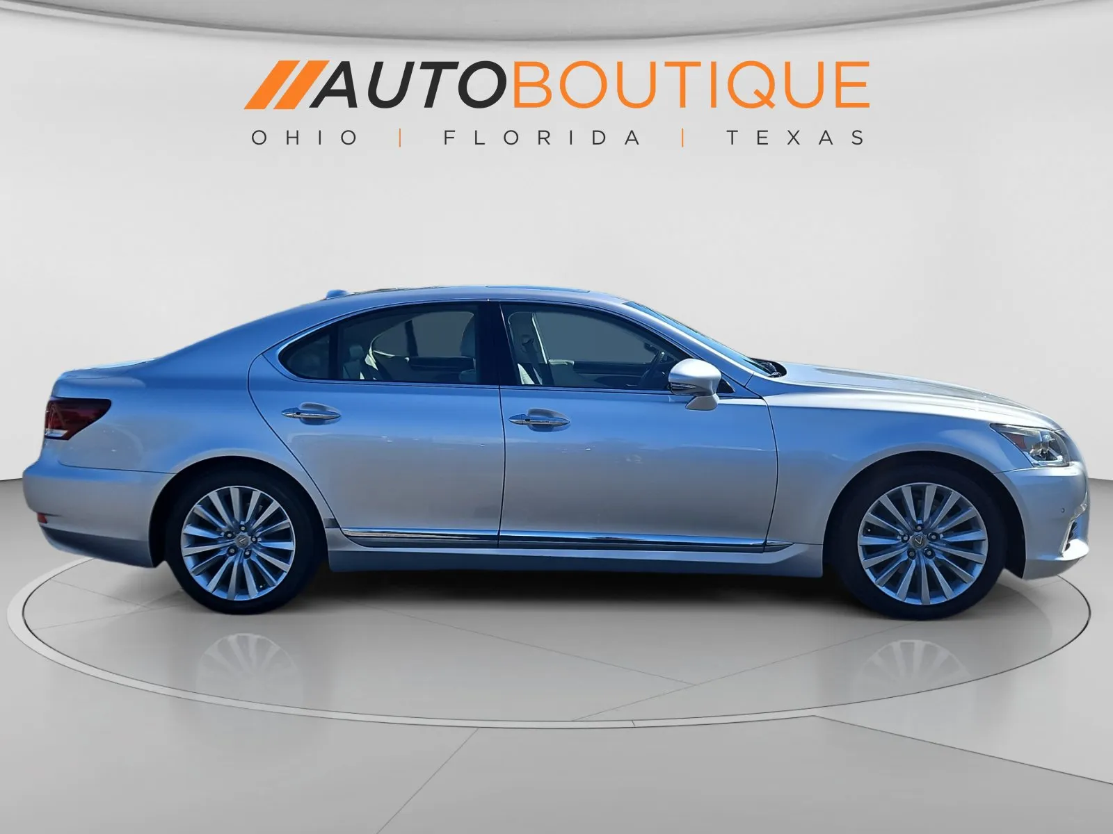 Lexus LS photo 6