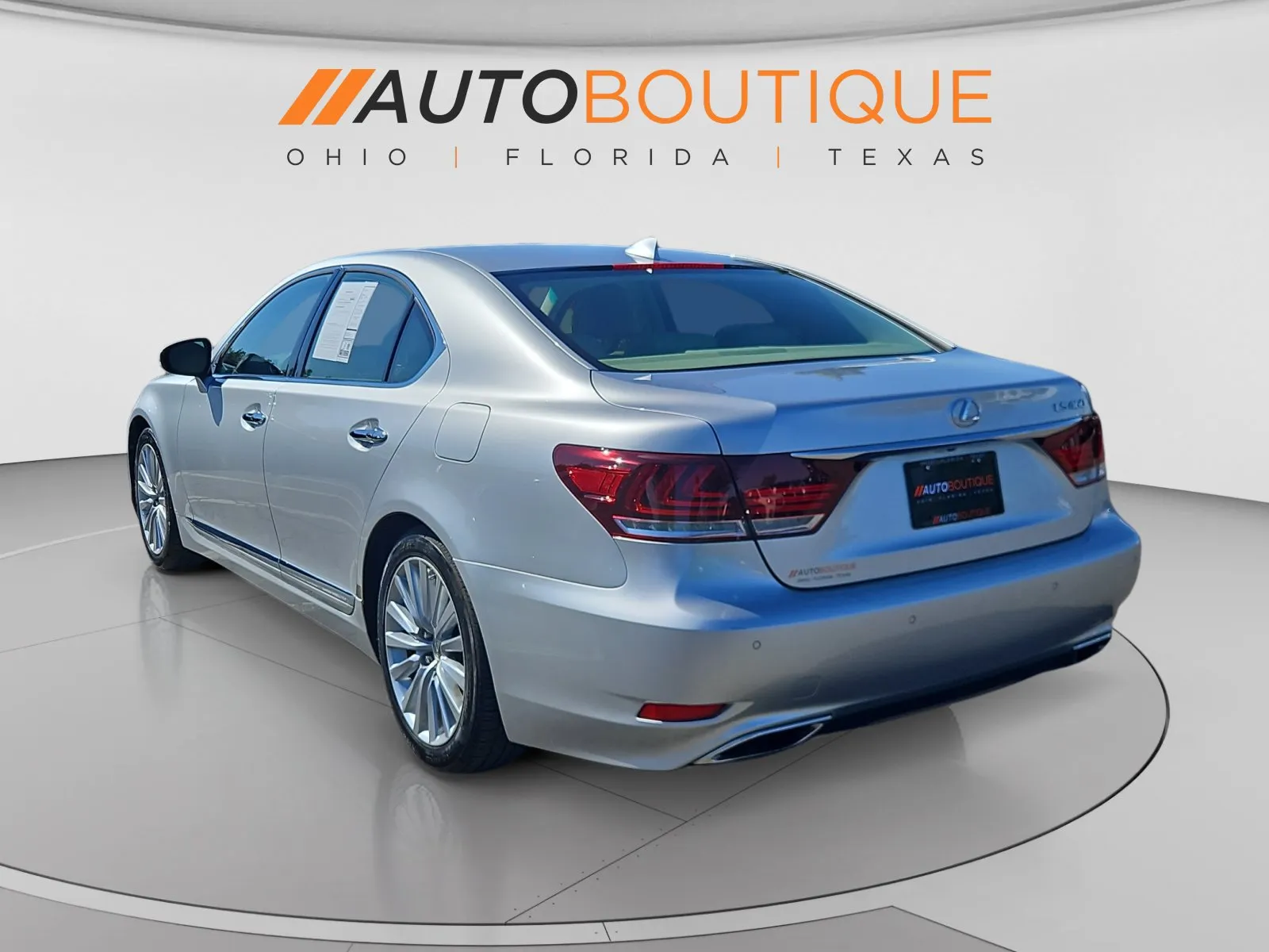 Lexus LS photo 3