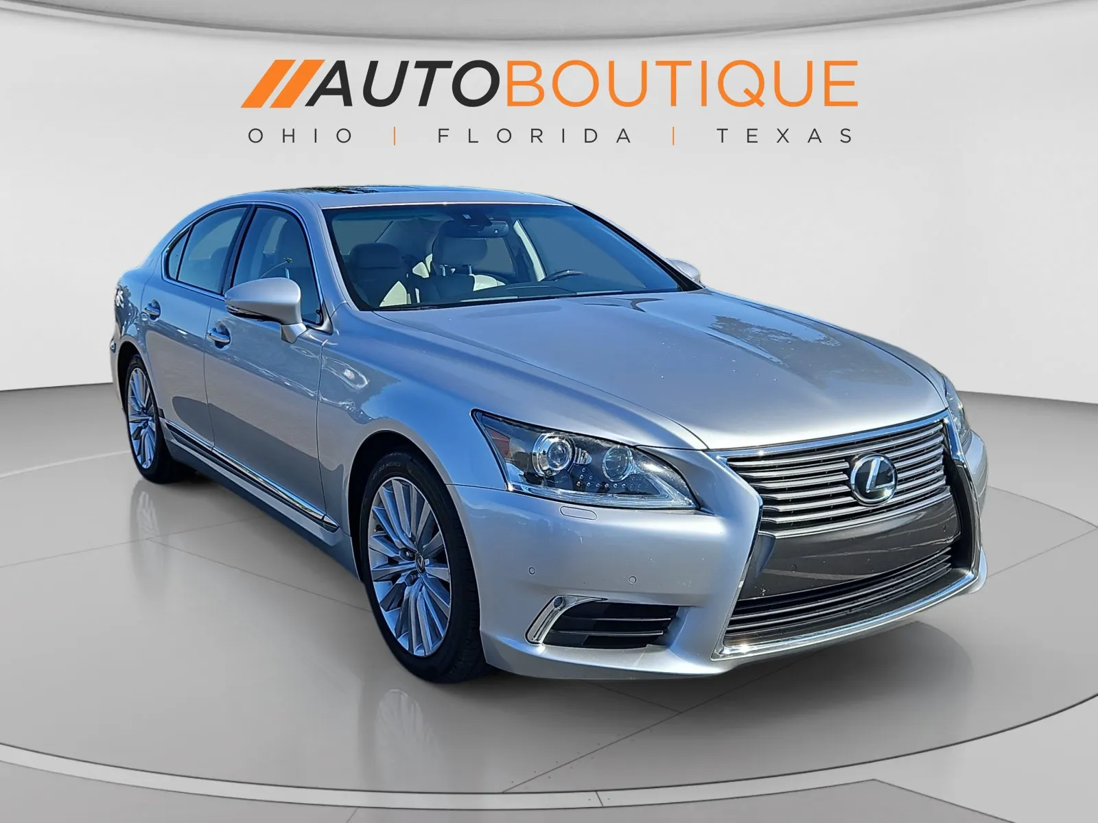 Lexus LS photo 7
