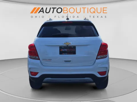 More photos of 2021 Chevrolet Trax LT at Auto Boutique Ohio, OH