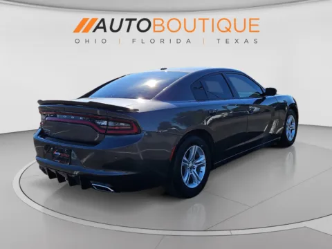 More photos of 2020 Dodge Charger SXT at Auto Boutique Ohio, OH