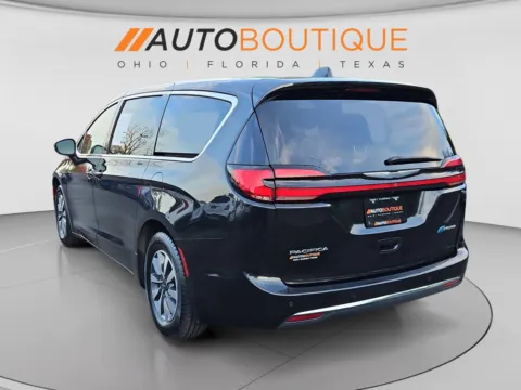 Another view of 2023 Chrysler Pacifica Hybrid Touring L for sale in Columbus, OH at Auto Boutique Ohio