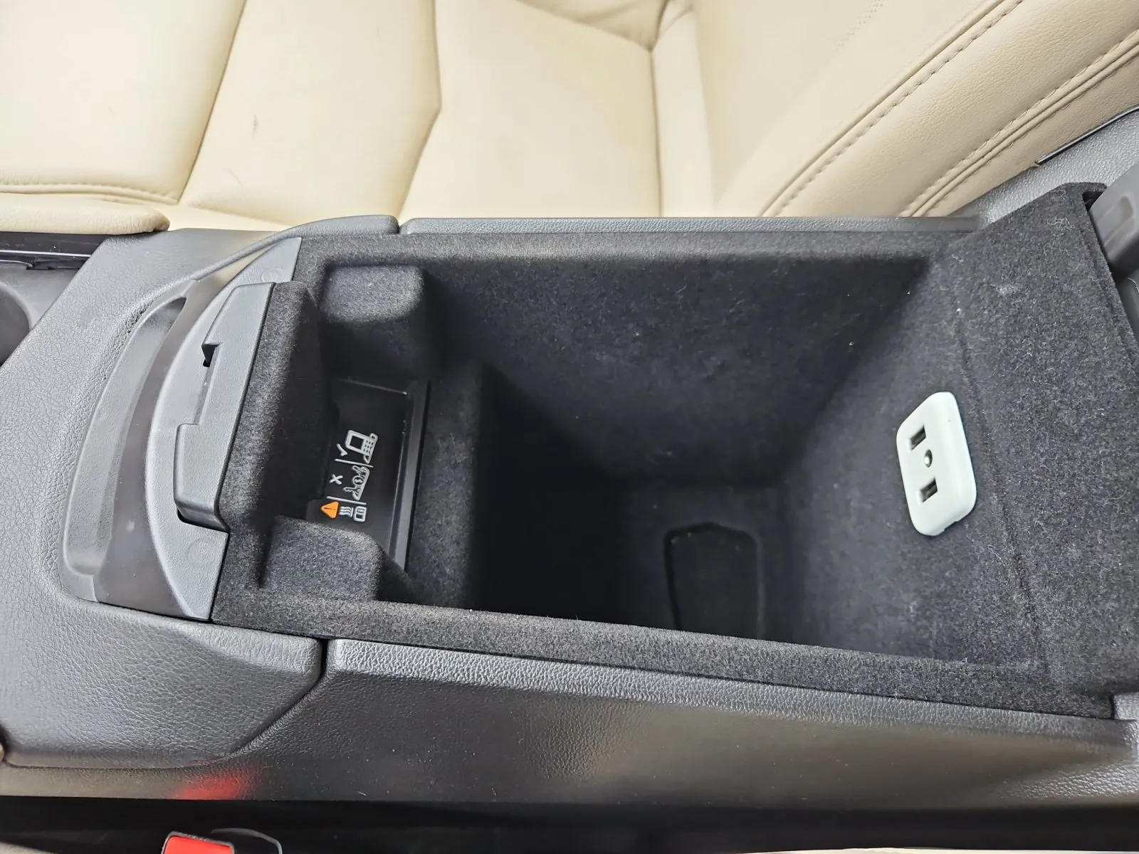 Cadillac XT5 photo 26