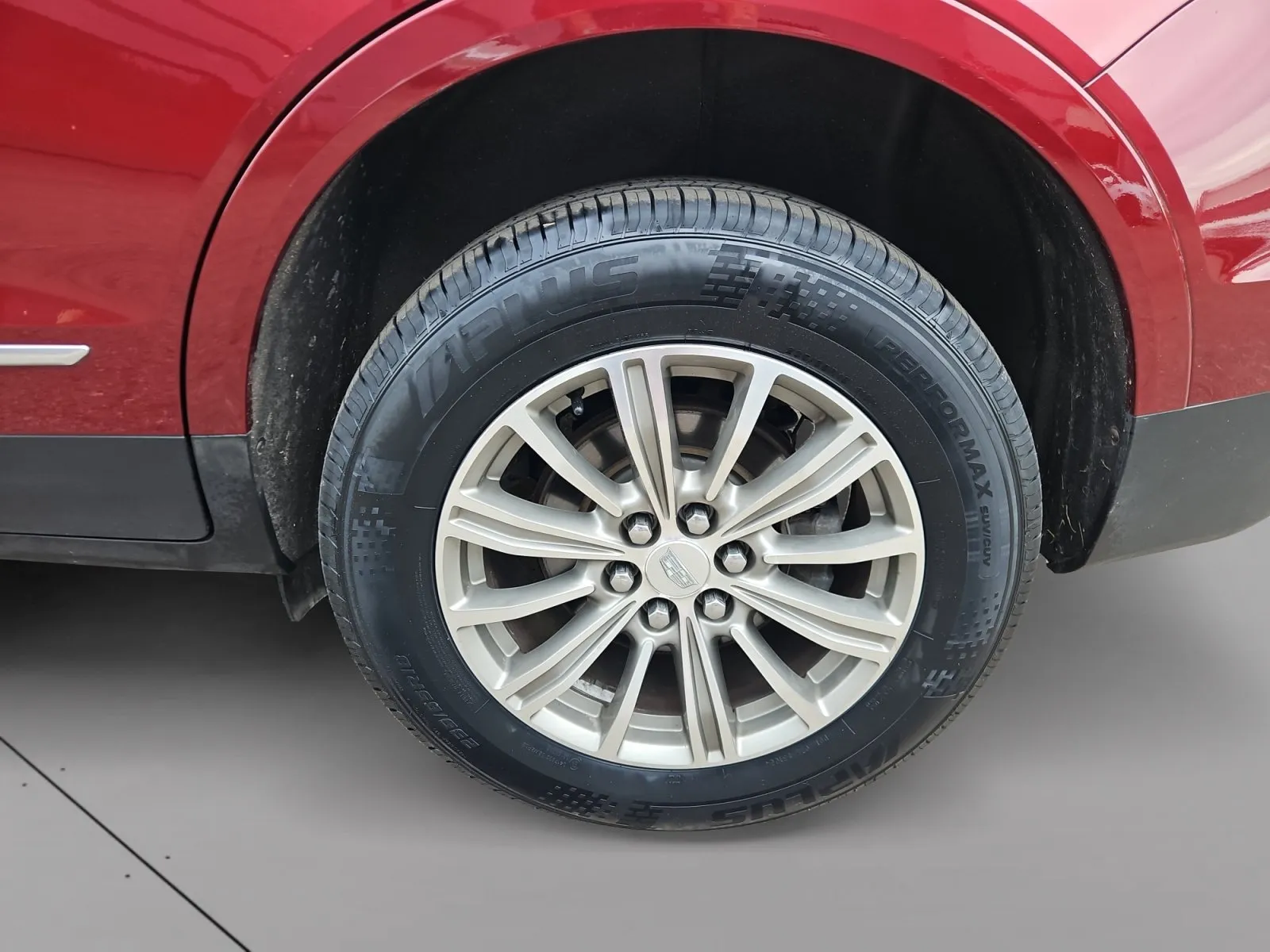 Cadillac XT5 photo 15