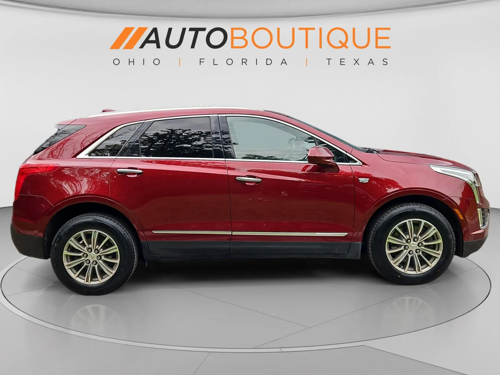 Cadillac XT5 photo 6