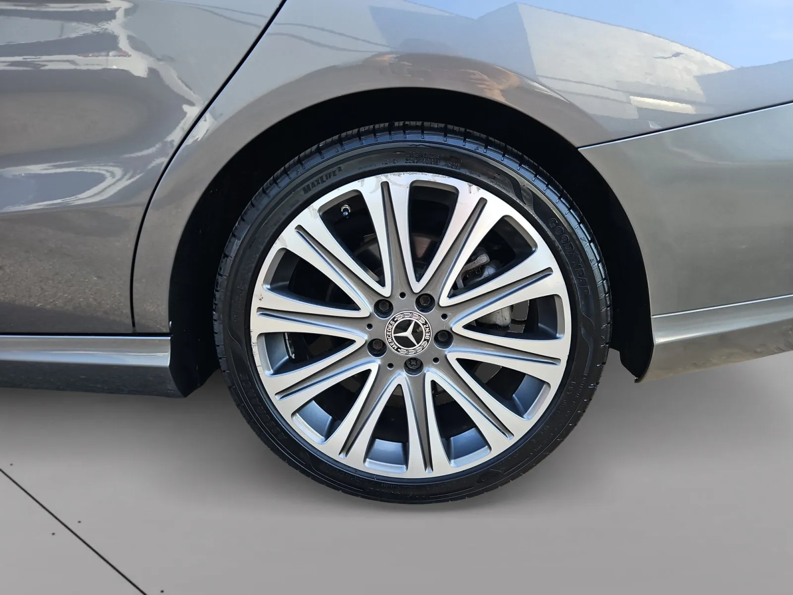 Mercedes-Benz CLA photo 14