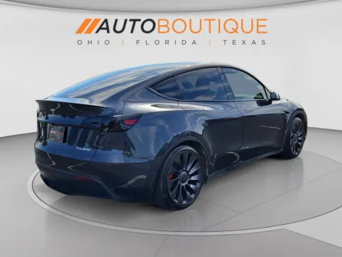 More photos of 2025 Tesla Model Y Performance at Auto Boutique Ohio, OH