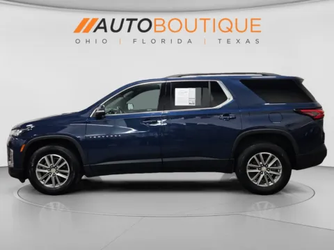 Photos of 2022 Chevrolet Traverse LT Cloth for sale in Columbus, OH at Auto Boutique Ohio