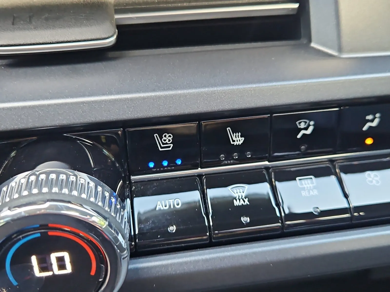 Acura ZDX photo 20