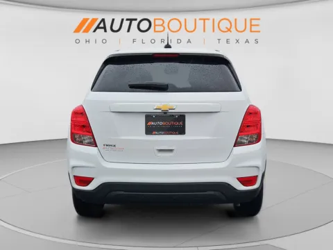 More photos of 2020 Chevrolet Trax LS at Auto Boutique Ohio, OH