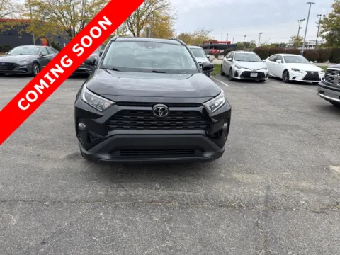 Black 2021 Toyota RAV4 XLE for sale in Columbus, OH