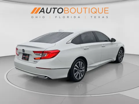 More photos of 2021 Honda Accord Hybrid EX at Auto Boutique Ohio, OH