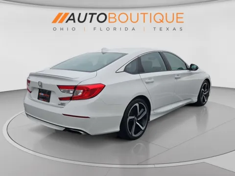 More photos of 2019 Honda Accord Sedan Sport 2.0T at Auto Boutique Ohio, OH