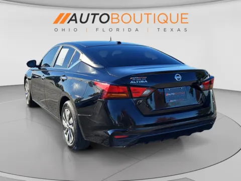 Another view of 2020 Nissan Altima 2.5 S for sale in Columbus, OH at Auto Boutique Ohio