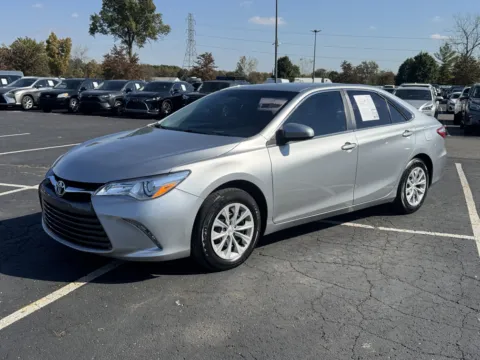 Another view of 2015 Toyota Camry LE for sale in Columbus, OH at Auto Boutique Ohio