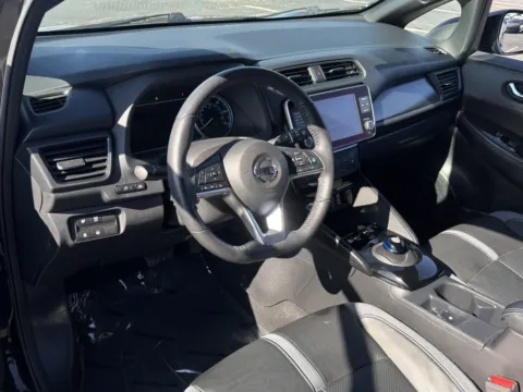 More photos of 2020 Nissan LEAF SL PLUS at Auto Boutique Ohio, OH